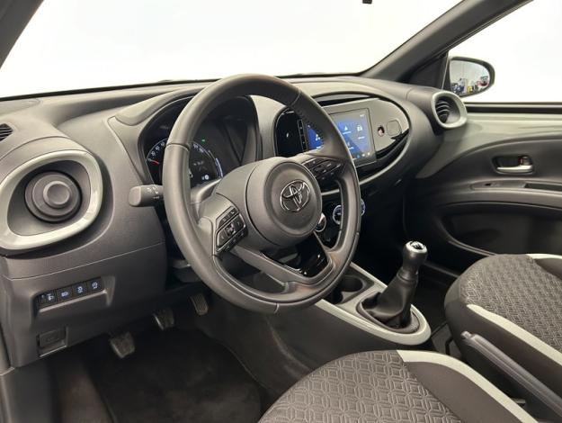 TOYOTA Aygo X 1.0 VVT-i 72 Design  