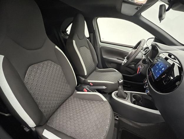 TOYOTA Aygo X 1.0 VVT-i 72 Design  