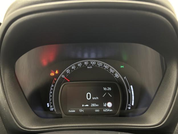 TOYOTA Aygo X 1.0 VVT-i 72 Design  