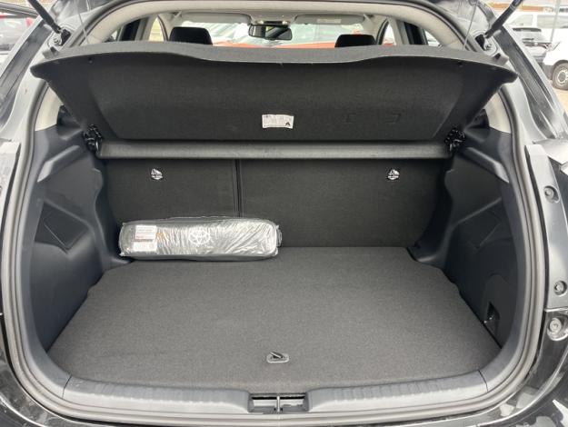 TOYOTA Yaris Hybride 116h Design  