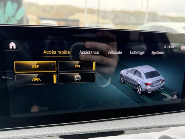 MERCEDES-BENZ A 180 Berline AMG Pack Night  