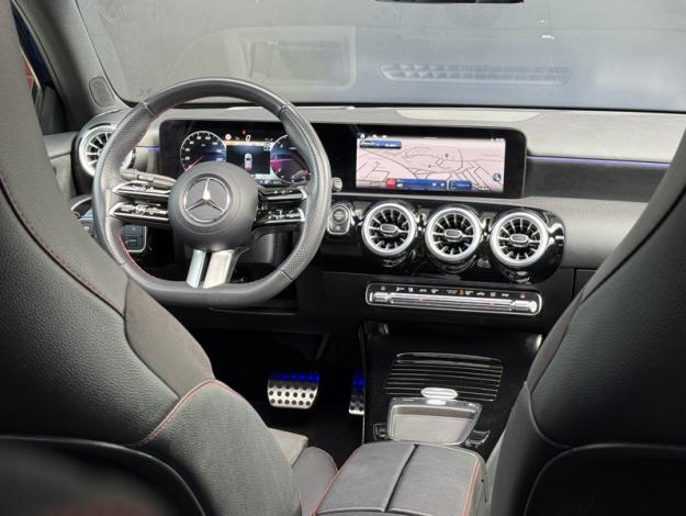 MERCEDES-BENZ Classe A 200 d 150ch AMG Line 8G-DCT AMG Line 200 d 150ch AMG Line 8G-DCT