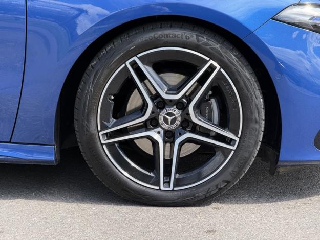 MERCEDES-BENZ Classe A 200 d 150ch AMG Line 8G-DCT AMG Line 200 d 150ch AMG Line 8G-DCT