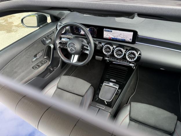 MERCEDES-BENZ Classe A 200 d 150ch AMG Line 8G-DCT AMG Line 200 d 150ch AMG Line 8G-DCT