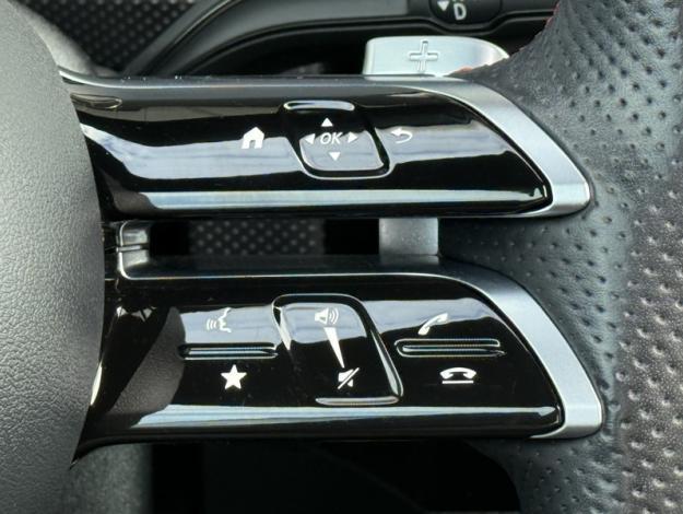 MERCEDES-BENZ Classe A 200 d 150ch AMG Line 8G-DCT AMG Line 200 d 150ch AMG Line 8G-DCT