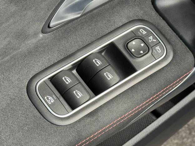 MERCEDES-BENZ Classe A 200 d 150ch AMG Line 8G-DCT AMG Line 200 d 150ch AMG Line 8G-DCT