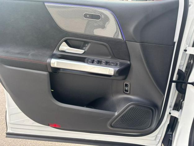 MERCEDES-BENZ GLB-Klasse GLB 180