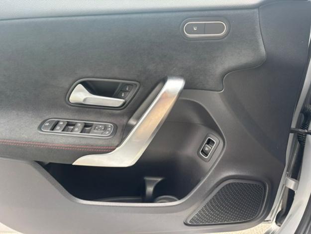 MERCEDES-BENZ A-Klasse A 180 Limousine