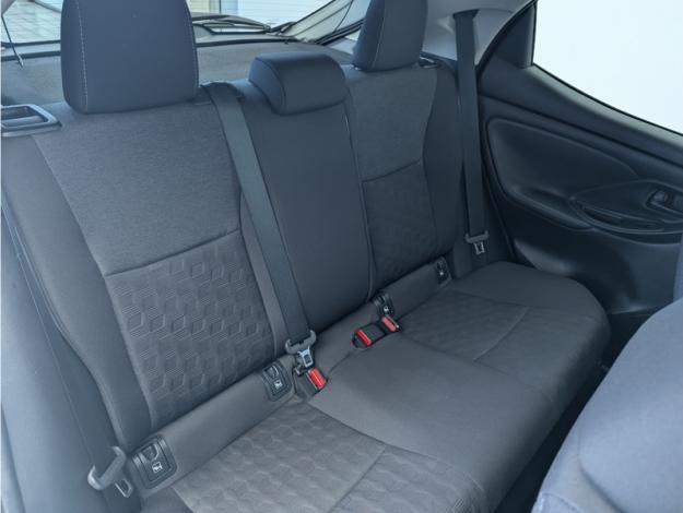 TOYOTA Yaris Hybride 116h Design MY25  