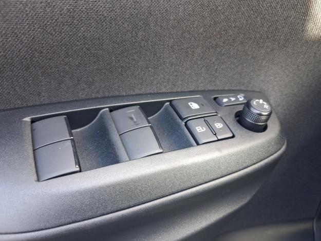 TOYOTA Yaris Hybride 116h Design  YARIS HYBRIDE 116H DESIGN PACK VD MY26