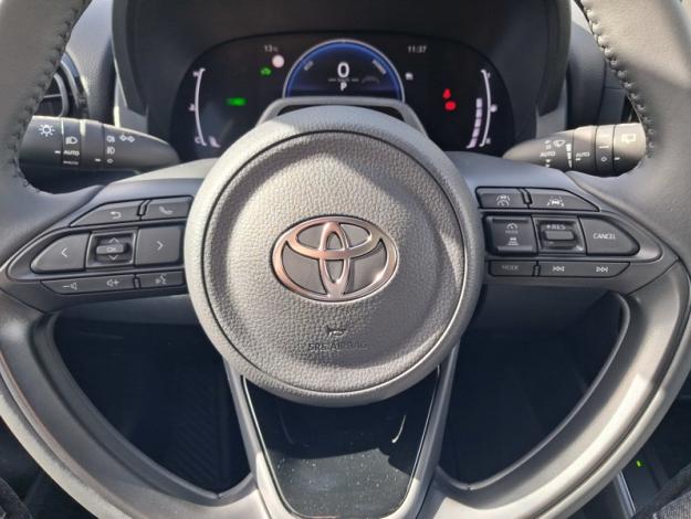 TOYOTA Yaris Hybride 116h Design  YARIS HYBRIDE 116H DESIGN PACK VD MY26