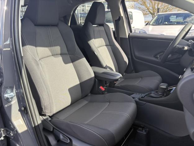 TOYOTA Yaris Hybride 116h Design  YARIS HYBRIDE 116H DESIGN PACK VD MY26