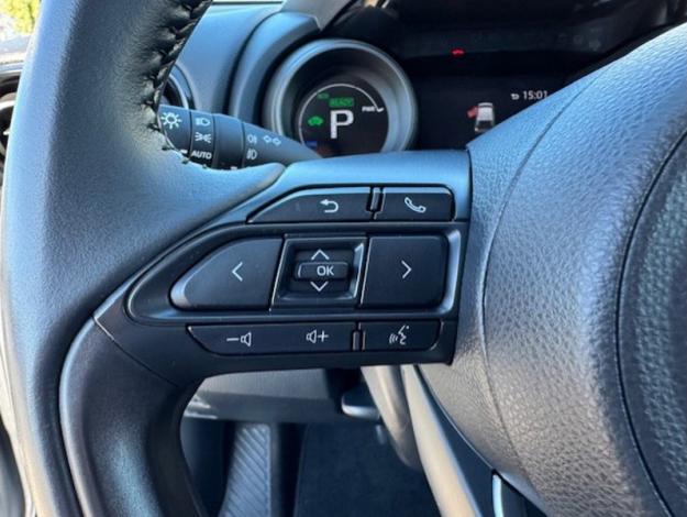 TOYOTA Yaris Hybride 116H Design MY22  