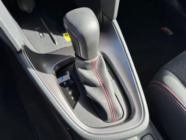 TOYOTA Yaris Cross 1.5 HYBRID 116H GR SPORT AUTO  