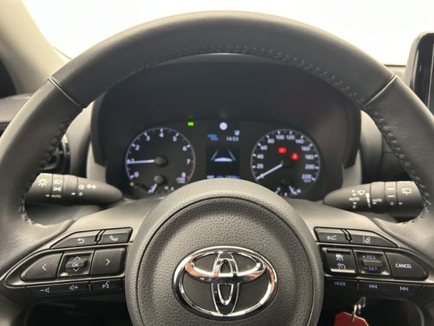 TOYOTA Yaris 70 VVT-i Dynamic  