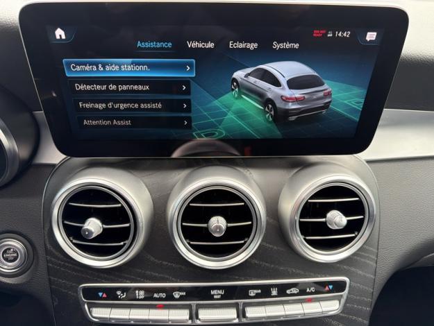 MERCEDES-BENZ GLC Coupé GLC 300e 4MATIC Coupé AMG Line  