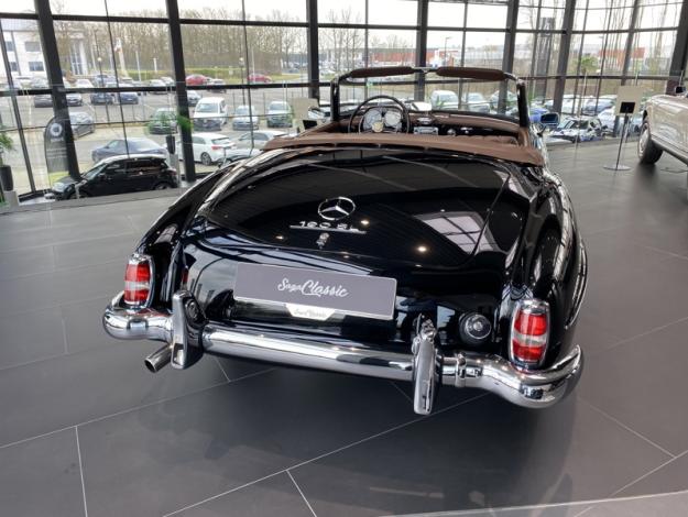 MERCEDES-BENZ 190 SL W121 *Entièrement restaurée* 