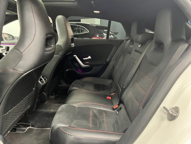 MERCEDES-BENZ CLA 200 d SB AMG Pack Night Pano  