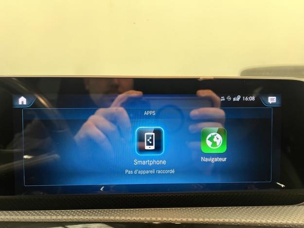 MERCEDES-BENZ CLA 200 d SB AMG Pack Night Pano  