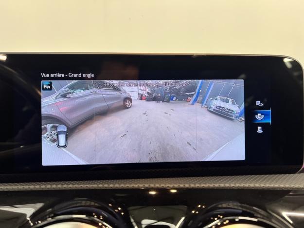 MERCEDES-BENZ CLA 200 d SB AMG Pack Night Pano  