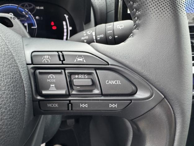 TOYOTA Yaris Cross 1.5 HYBRID 130H DESIGN AUTO  YARIS CROSS 130H 2WD DESIGNPACKCARGO VD