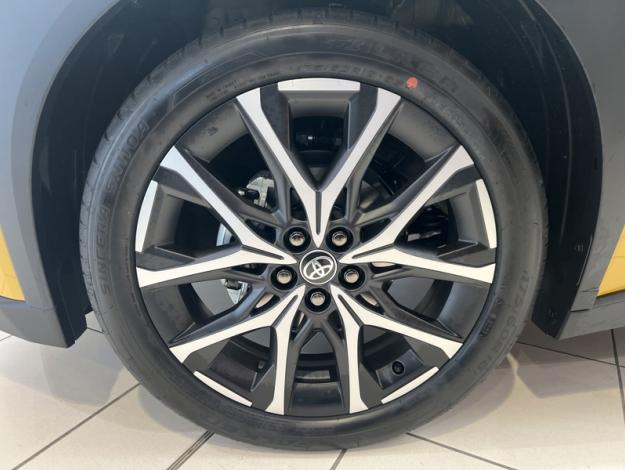 TOYOTA Aygo X Hybride 116h GR Sport  AYGO X 116H GR SPORT JBL