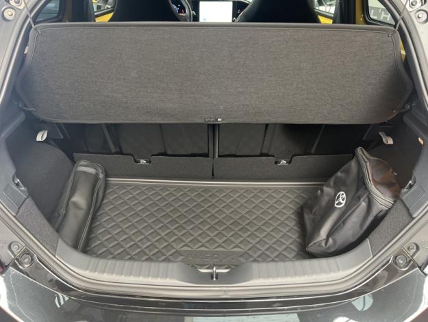 TOYOTA Aygo X Hybride 116h GR Sport  AYGO X 116H GR SPORT JBL