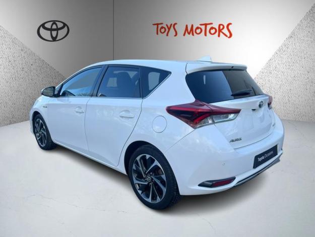 TOYOTA Auris 1.8 HYBRID 136 CVT AUTO DESIGN  