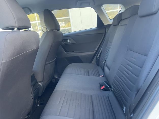 TOYOTA Auris 1.8 HYBRID 136 CVT AUTO DESIGN  