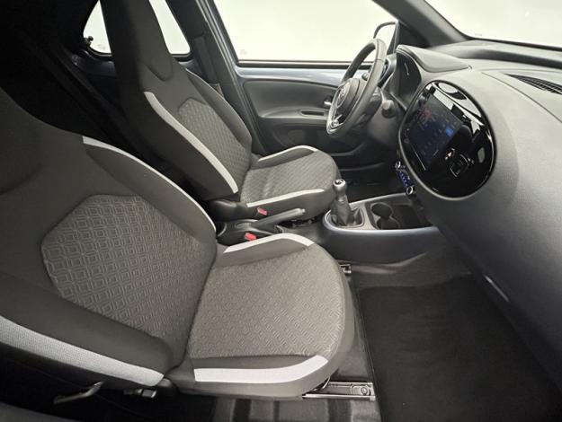 TOYOTA Aygo X 1.0 VVT-i 72 Design   