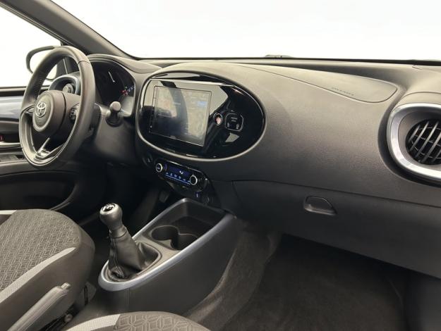 TOYOTA Aygo X 1.0 VVT-i 72 Design   