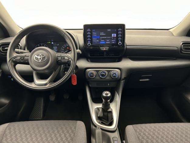 TOYOTA Yaris 70 VVT-i Dynamic  