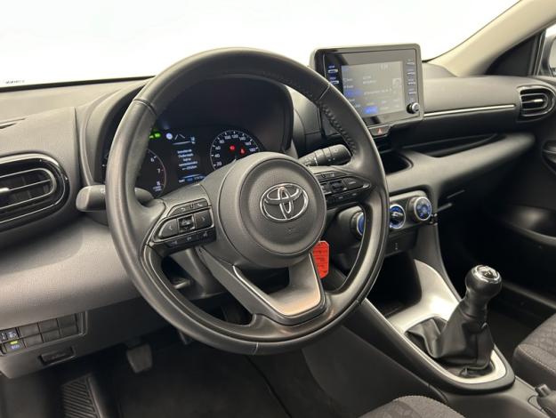 TOYOTA Yaris 70 VVT-i Dynamic  