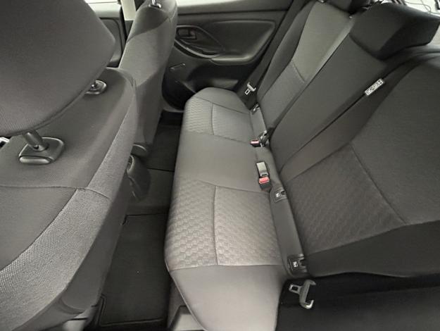 TOYOTA Yaris 70 VVT-i Dynamic  