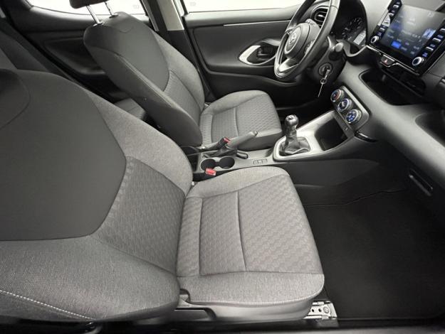 TOYOTA Yaris 70 VVT-i Dynamic  