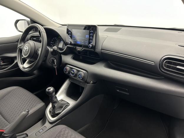 TOYOTA Yaris 70 VVT-i Dynamic  