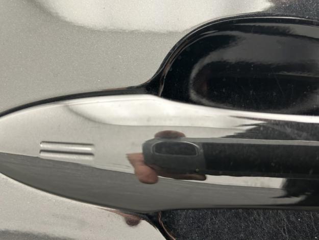 TOYOTA Yaris 116h Iconic  TOIT PANO