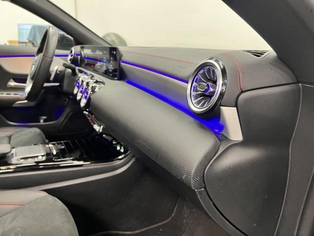 MERCEDES-BENZ CLA 18 SB AMG Pack Night Toit Pano  