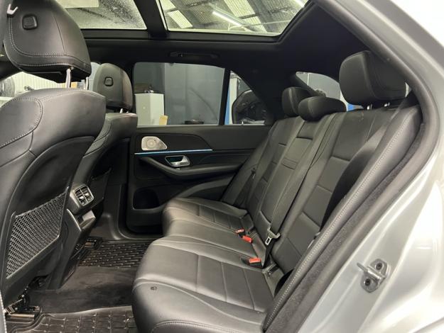 MERCEDES-BENZ GLE-Klasse GLE 300 d 4MATIC Off-Roader