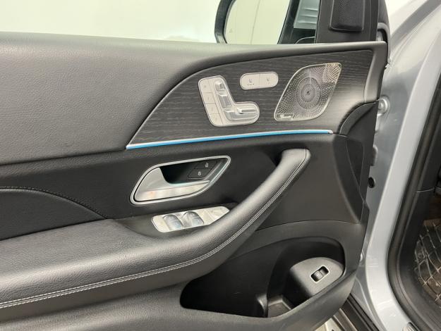 MERCEDES-BENZ GLE-Klasse GLE 300 d 4MATIC Off-Roader