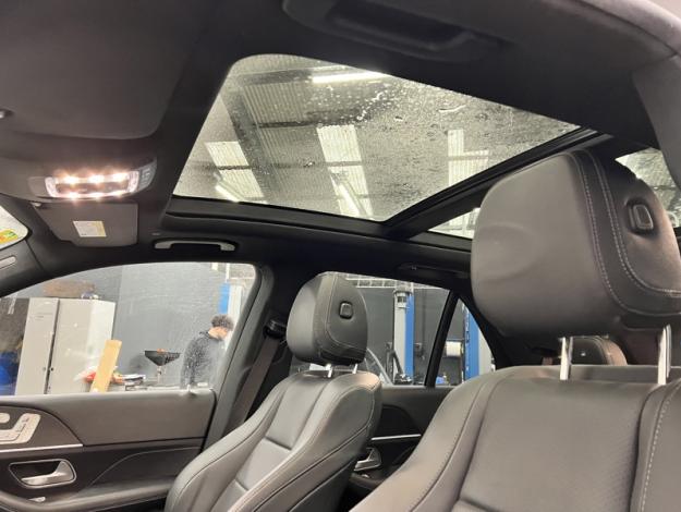 MERCEDES-BENZ GLE-Klasse GLE 300 d 4MATIC Off-Roader