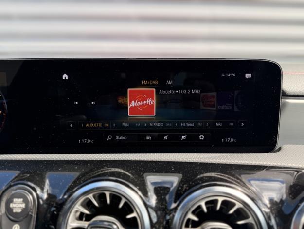 MERCEDES-BENZ CLA Coupé CLA 200 Coupé AMG Line  CLA 200 CoupÚ AMG Line