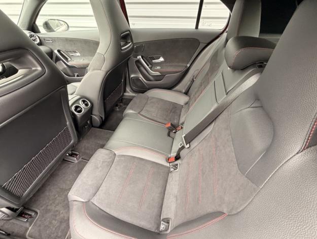 MERCEDES-BENZ Classe A 180 d AMG Line  