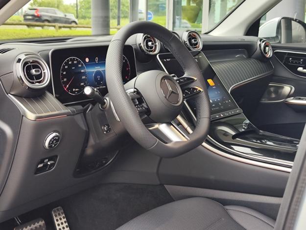 MERCEDES-BENZ GLC SUV GLC 220 d 4MATIC AMG Line  GLC 220 d 4MATIC AMG Line