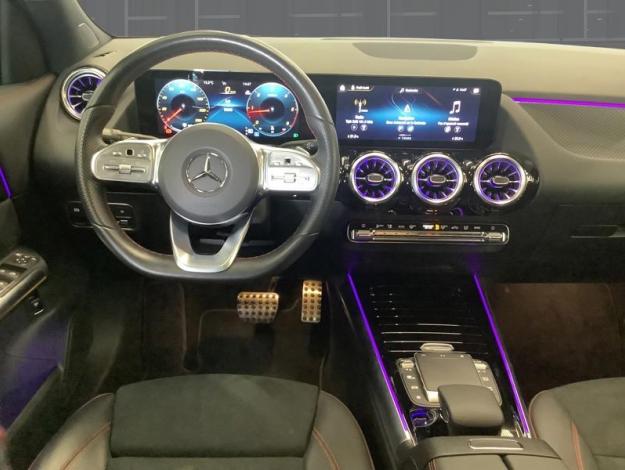 MERCEDES-BENZ GLA 180 180 d AMG Line  