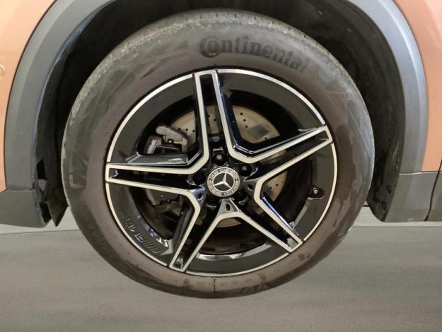 MERCEDES-BENZ GLA 180 180 d AMG Line  