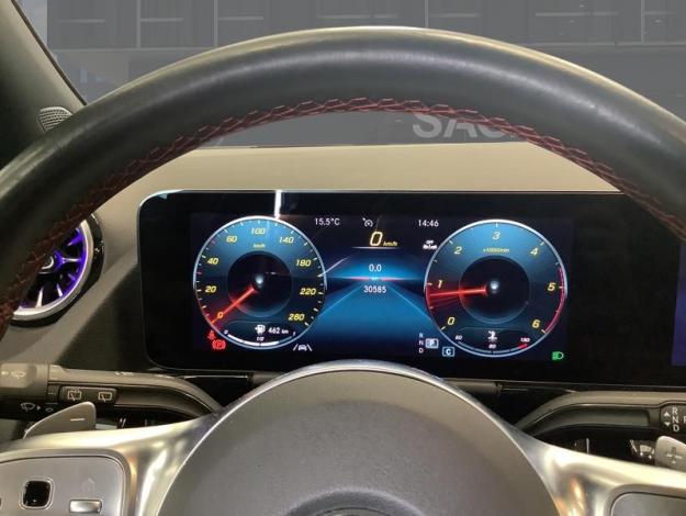 MERCEDES-BENZ GLA 180 180 d AMG Line  