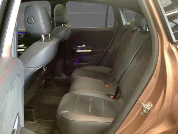 MERCEDES-BENZ GLA 180 180 d AMG Line  