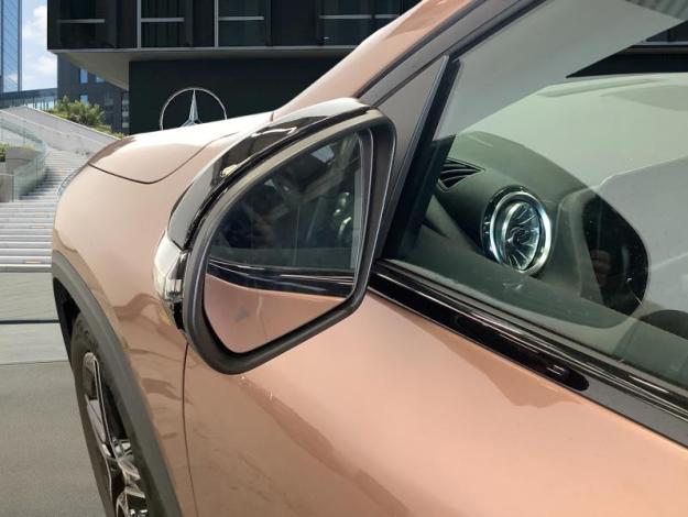 MERCEDES-BENZ GLA 180 180 d AMG Line  