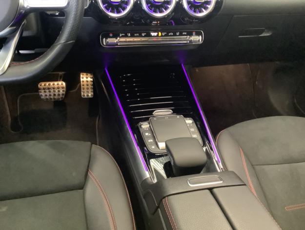 MERCEDES-BENZ GLA 180 180 d AMG Line  